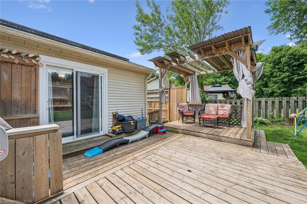 24 Byton Lane Property Photo 27