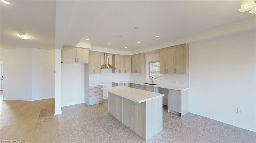 200 Cittadella Boulevard Property Photo 6