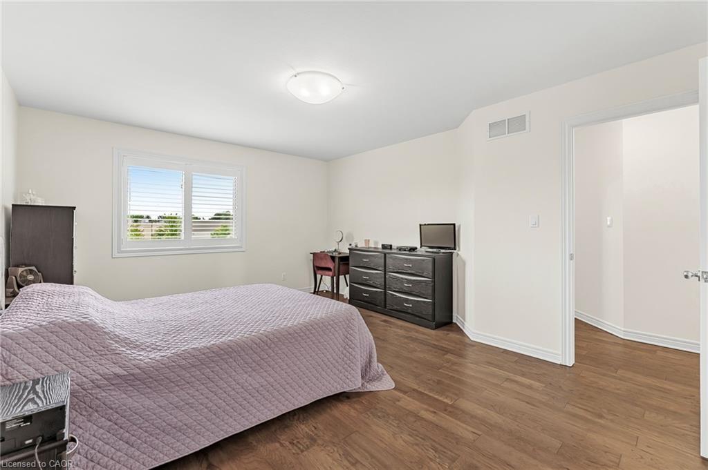 80 Loretta Drive Property Photo 28