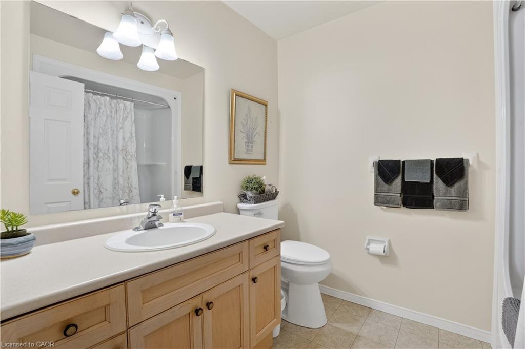 8-50 Midland Drive Property Photo 12