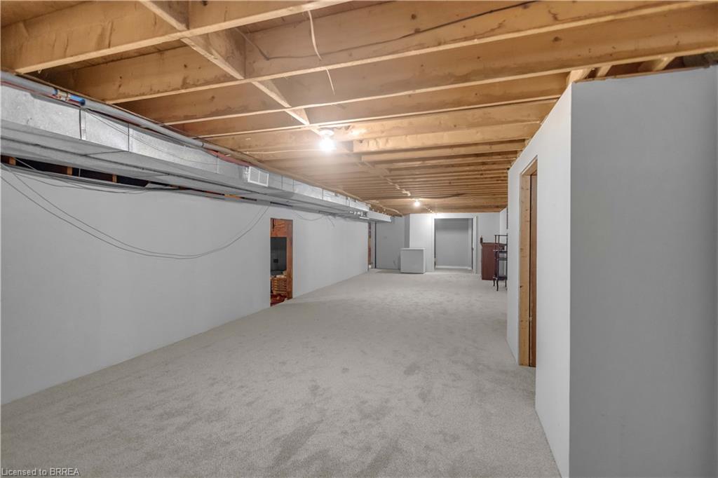 386 Radical Road Property Photo 34