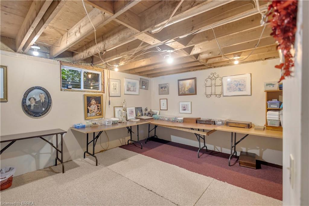 386 Radical Road Property Photo 35