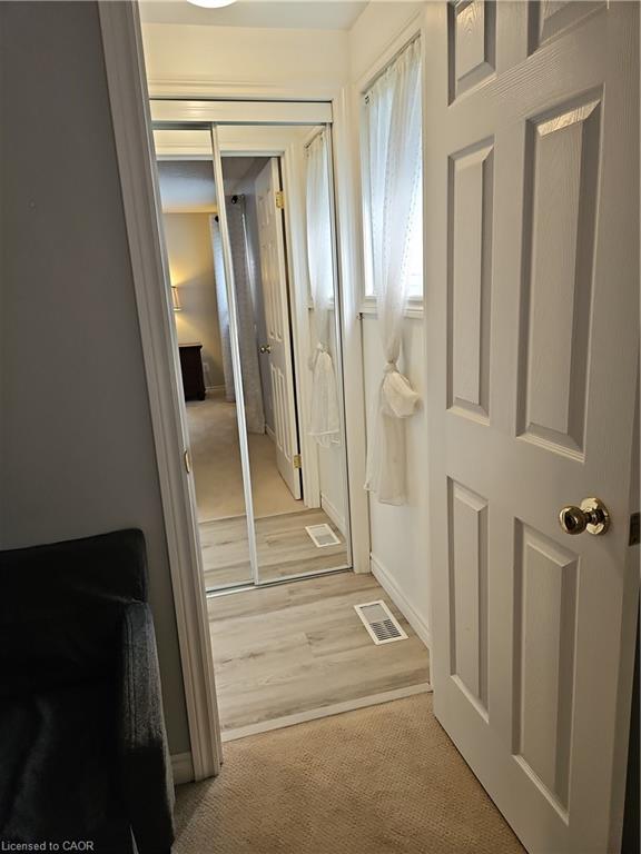 596 Spinnaker Crescent Property Photo 25