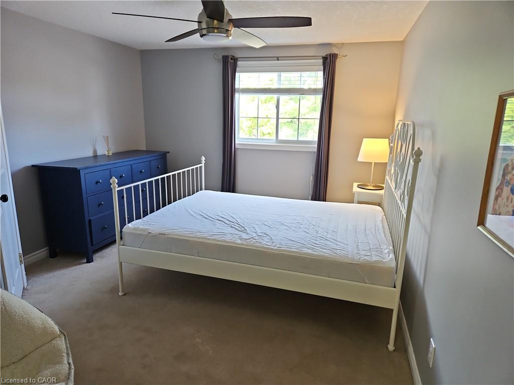 596 Spinnaker Crescent Property Photo 32