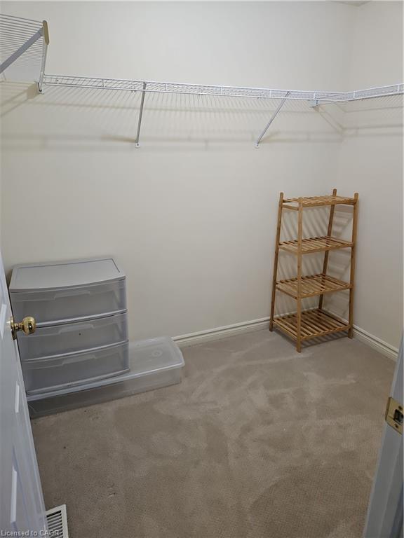 596 Spinnaker Crescent Property Photo 34