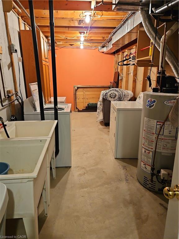 596 Spinnaker Crescent Property Photo 42