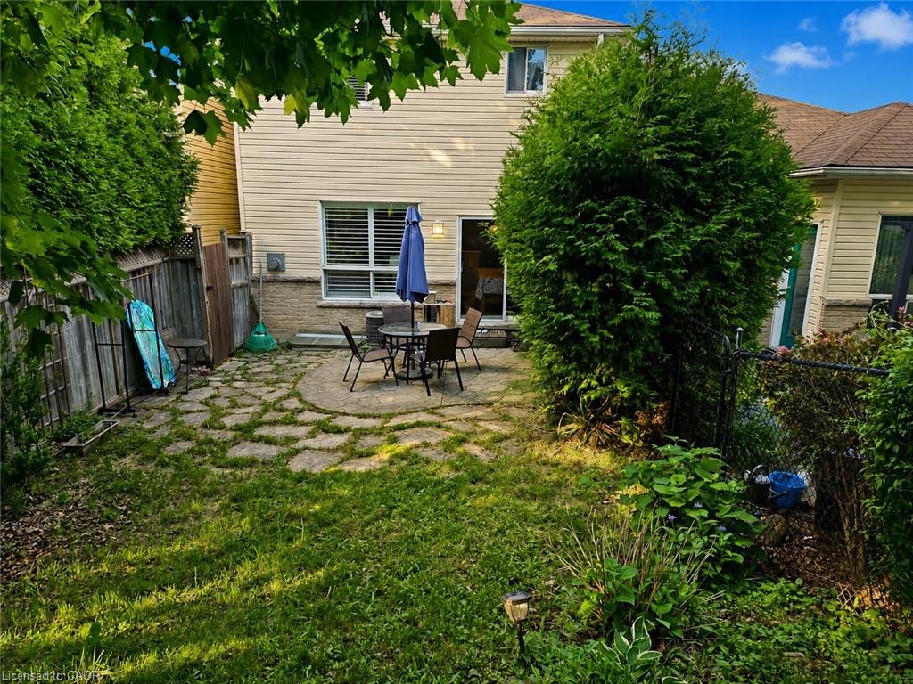 596 Spinnaker Crescent Property Photo 46