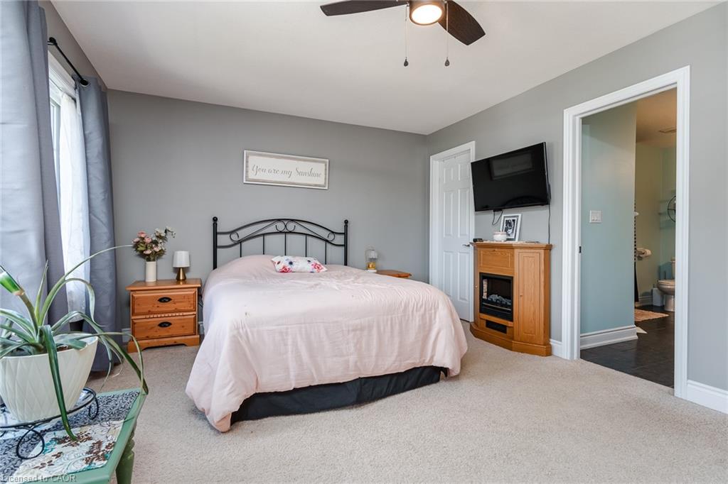 52 Peterson Street Property Photo 19