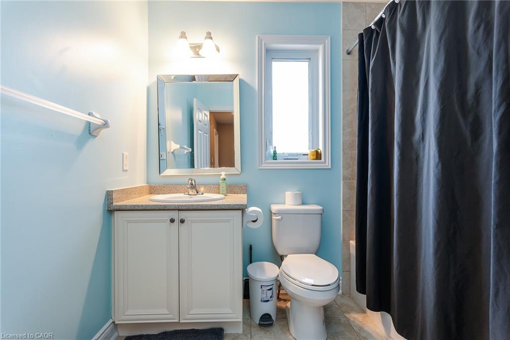 52 Peterson Street Property Photo 23