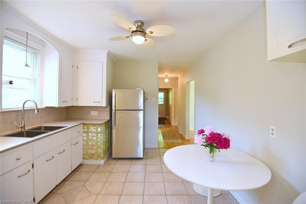 603 Upper Wentworth Street Property Photo 17