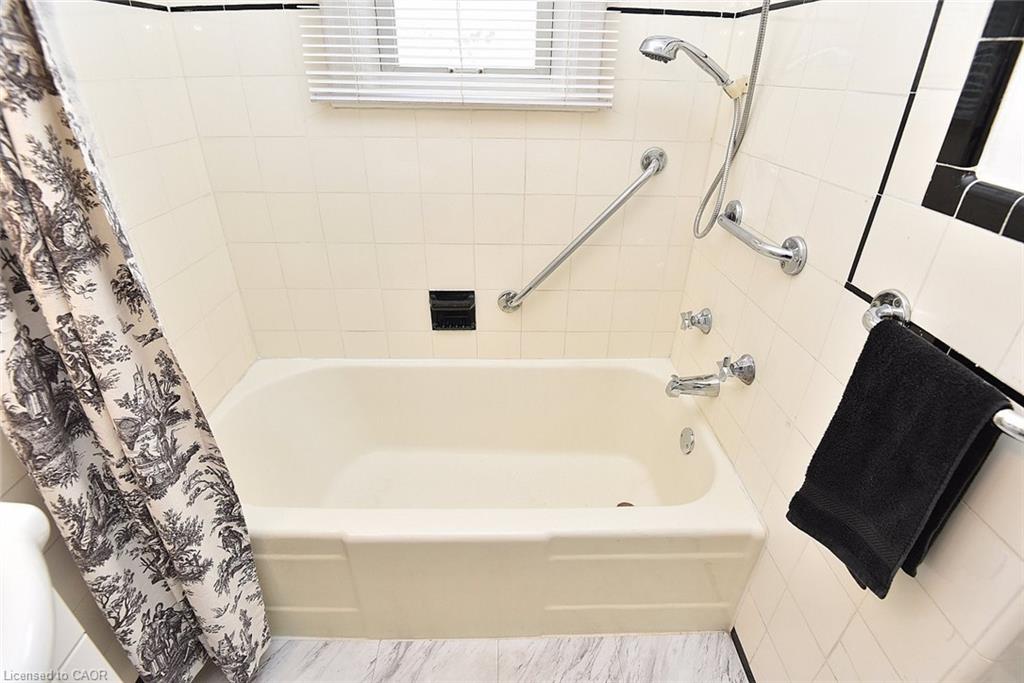 603 Upper Wentworth Street Property Photo 21