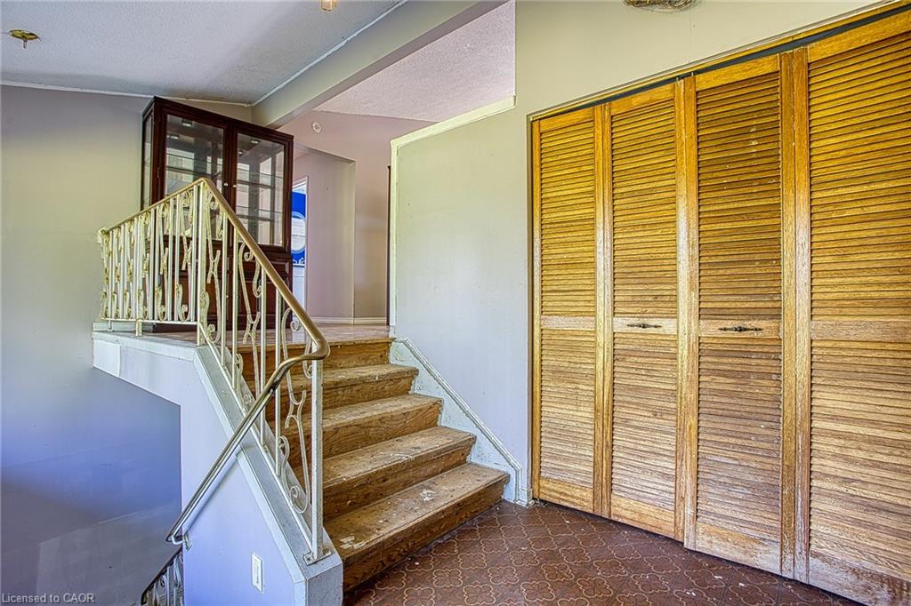 1169 Nebo Road Property Photo 5