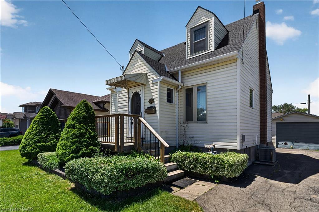 71 Scholfield Avenue S Property Photo 3