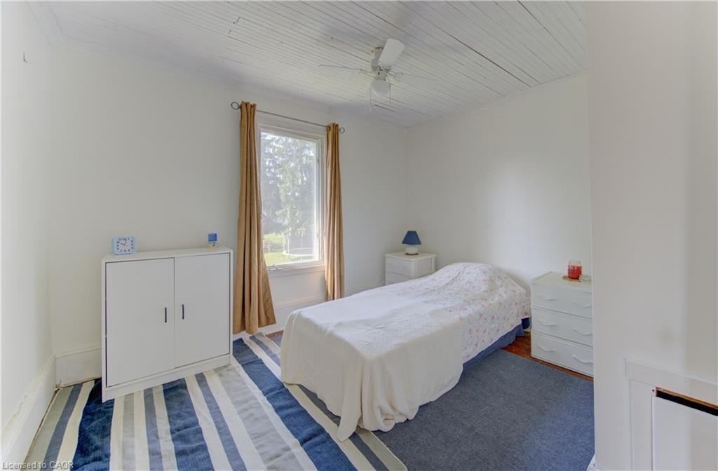 37 Baird Street S Property Photo 30