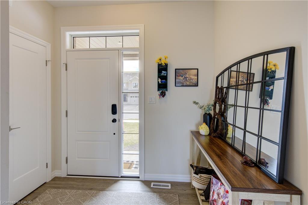 38 Canary Street Property Photo 4