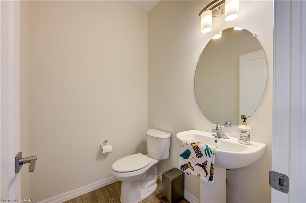 38 Canary Street Property Photo 7