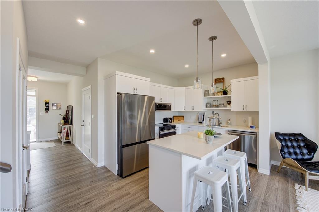 38 Canary Street Property Photo 11