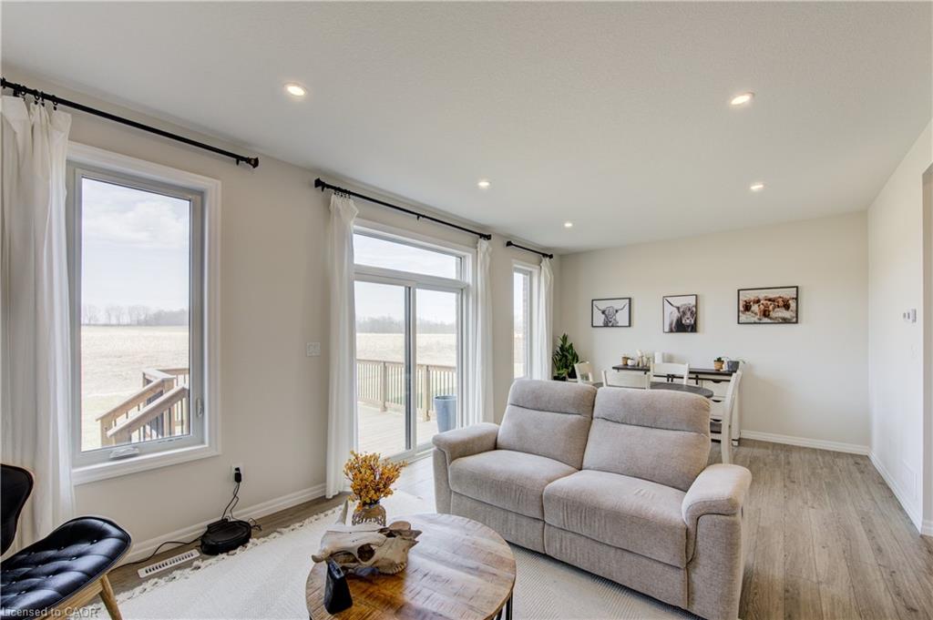38 Canary Street Property Photo 14