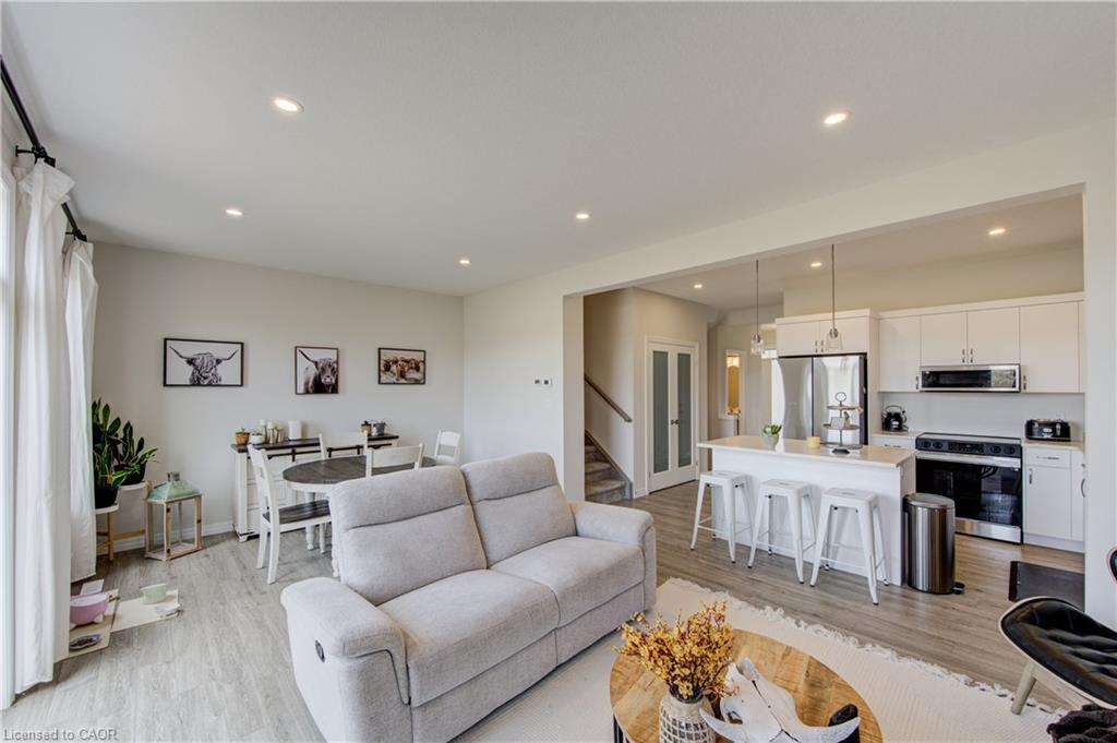 38 Canary Street Property Photo 15