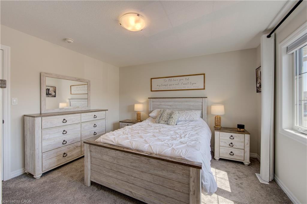 38 Canary Street Property Photo 26