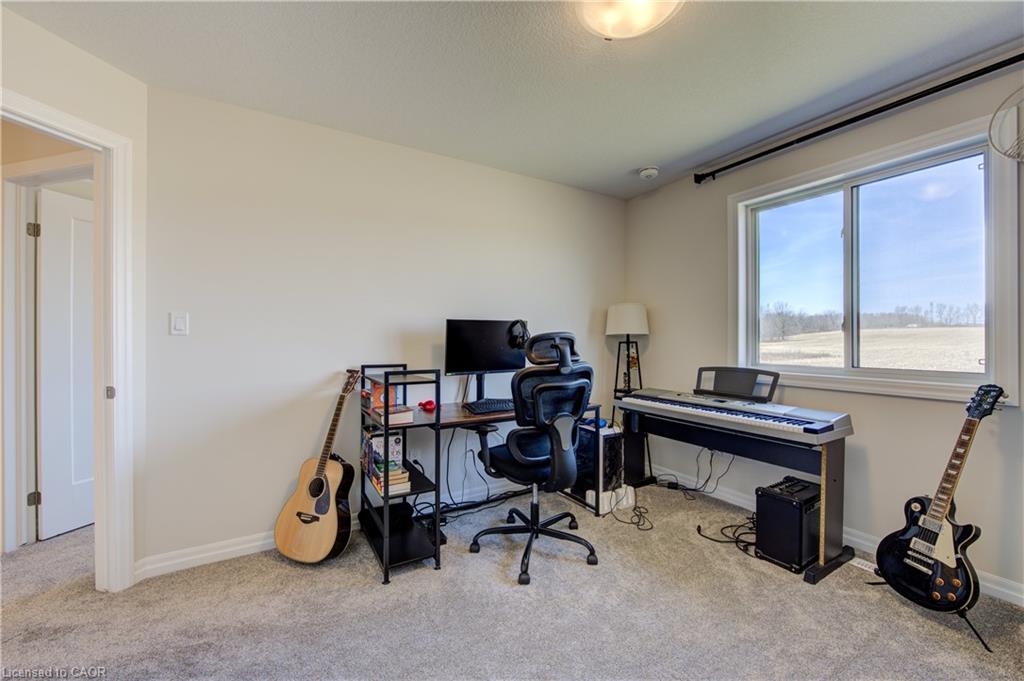 38 Canary Street Property Photo 32