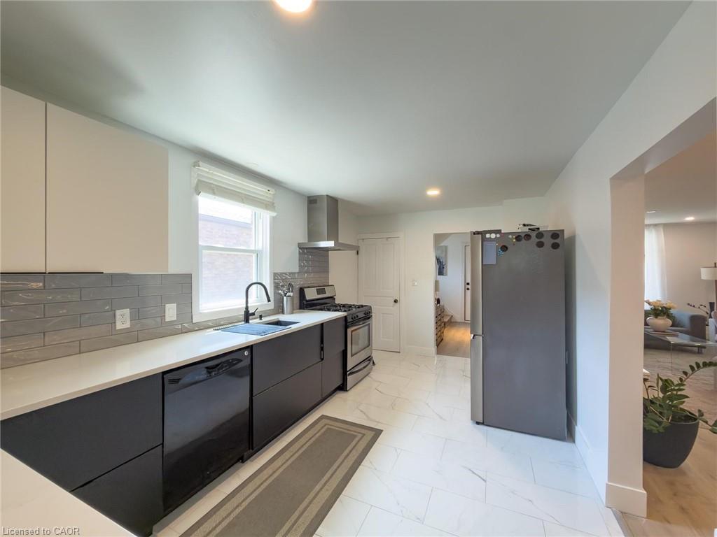 32 Lorne Street Property Photo 18
