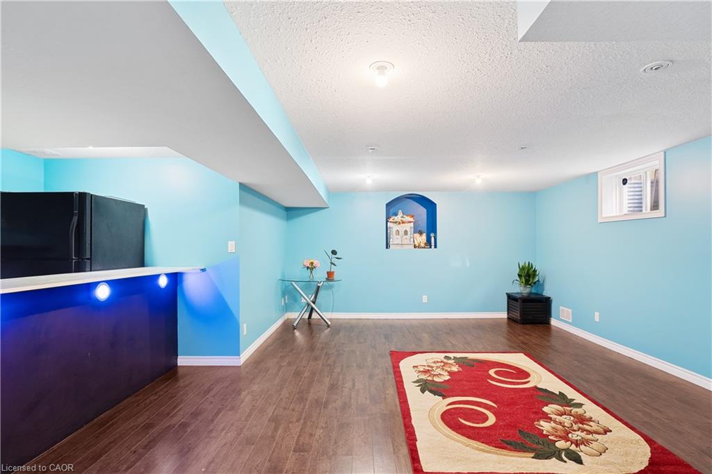 1759 Mickleborough Drive Property Photo 31