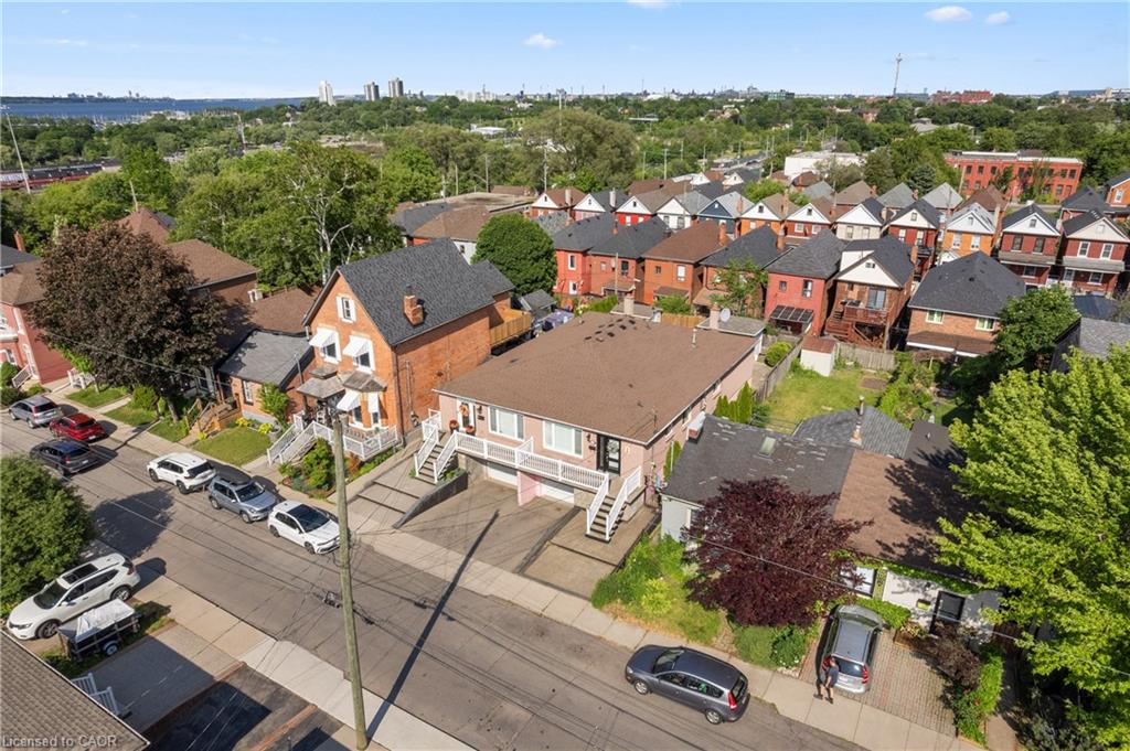 202 Ray Street N Property Photo 45