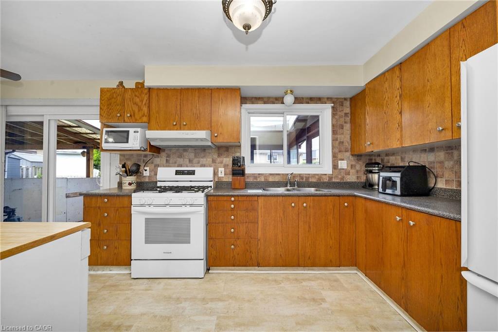 48 Goldsboro Road Property Photo 14