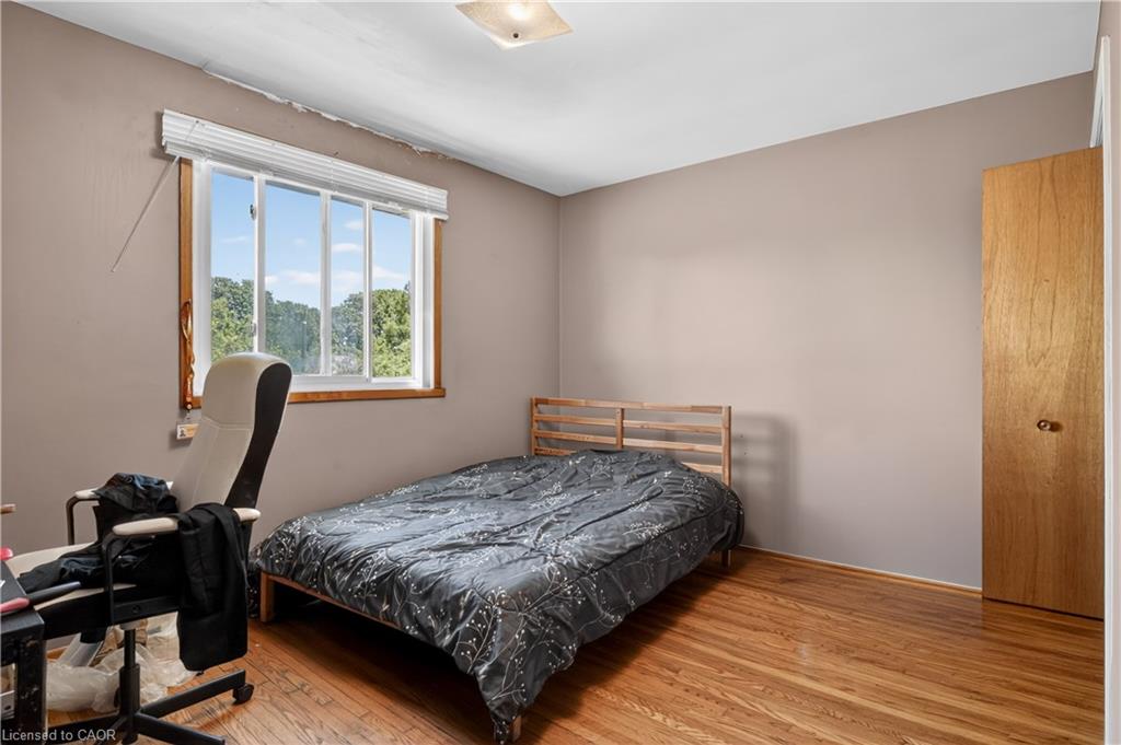 128 Hadeland Avenue Property Photo 16