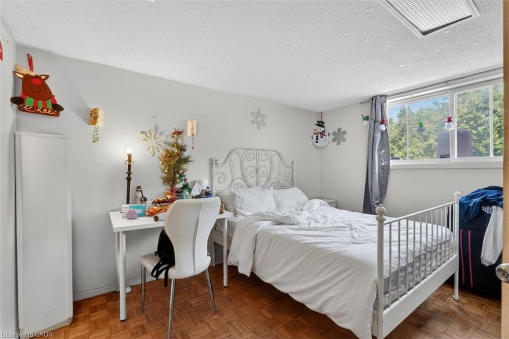 128 Hadeland Avenue Property Photo 20