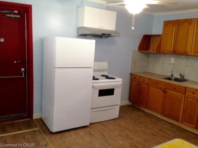 269 Cannon Street E Property Photo 13