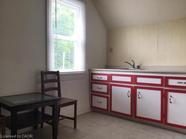 269 Cannon Street E Property Photo 15