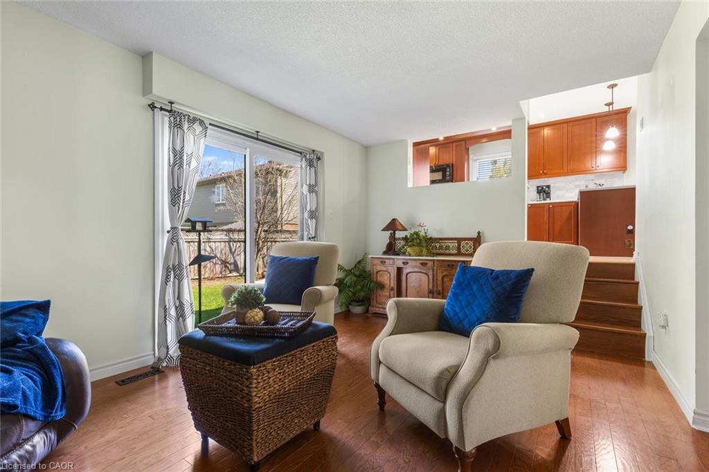 4107 Rolling Valley Drive Property Photo 10