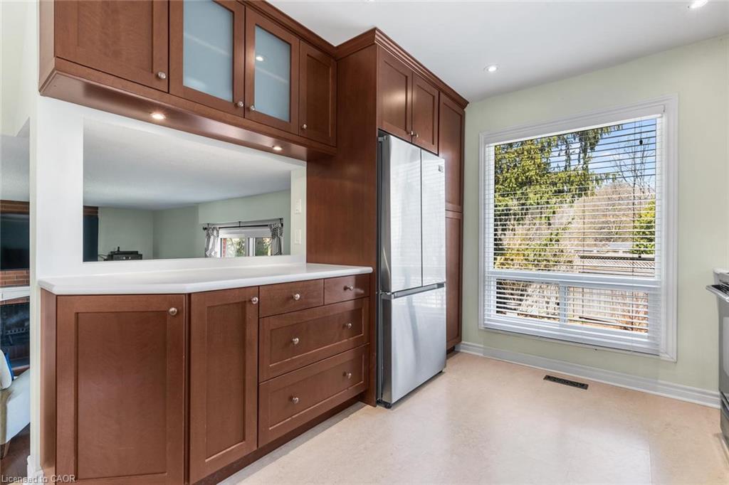 4107 Rolling Valley Drive Property Photo 17