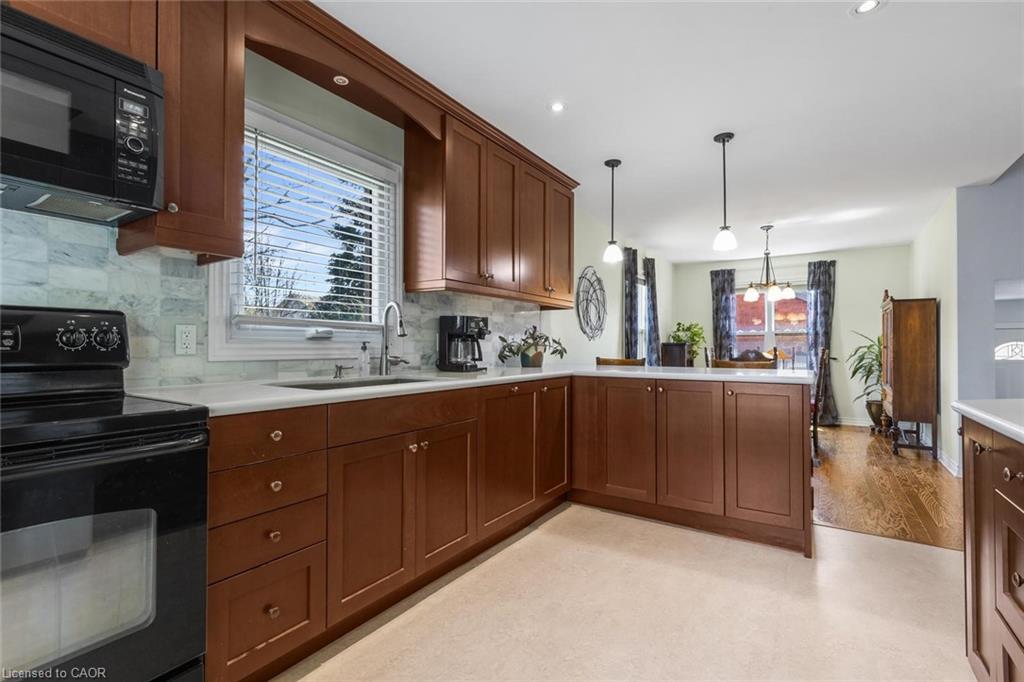 4107 Rolling Valley Drive Property Photo 19