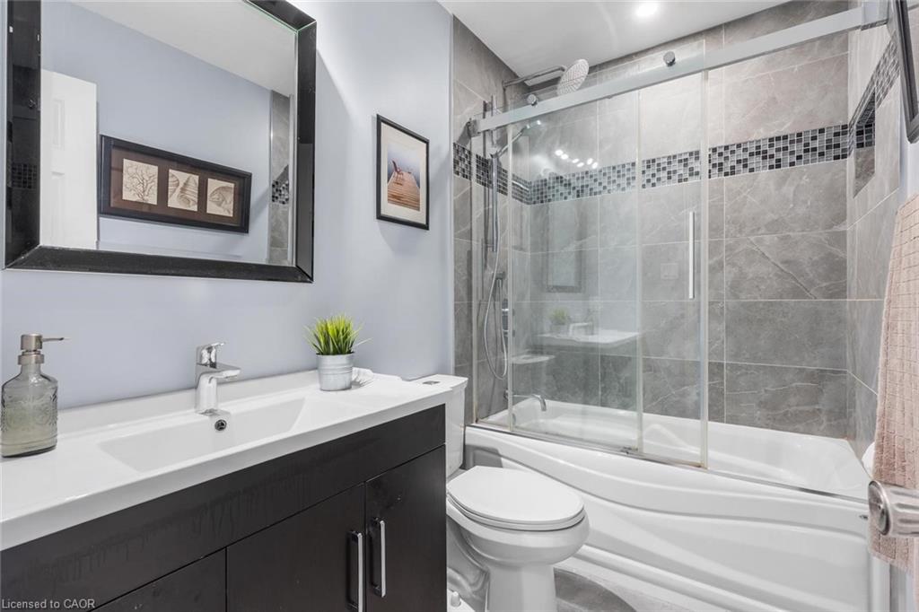4107 Rolling Valley Drive Property Photo 23