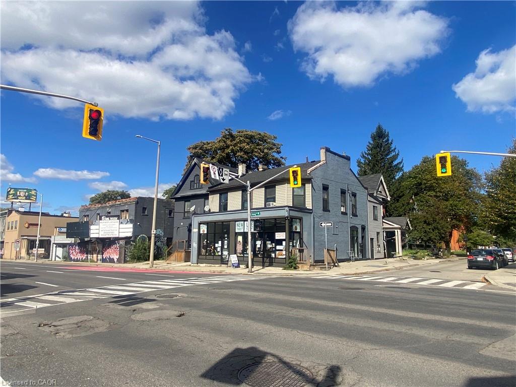 428 King Street W Property Photo 1