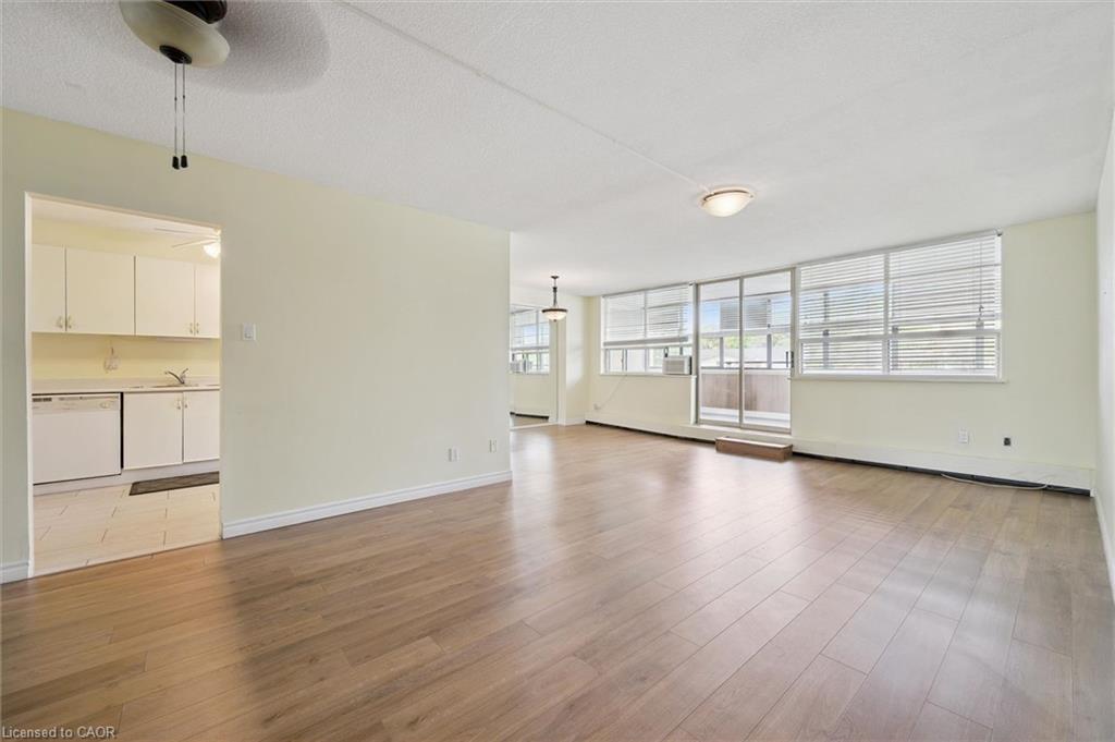 211-65 Westmount Road Property Photo 8