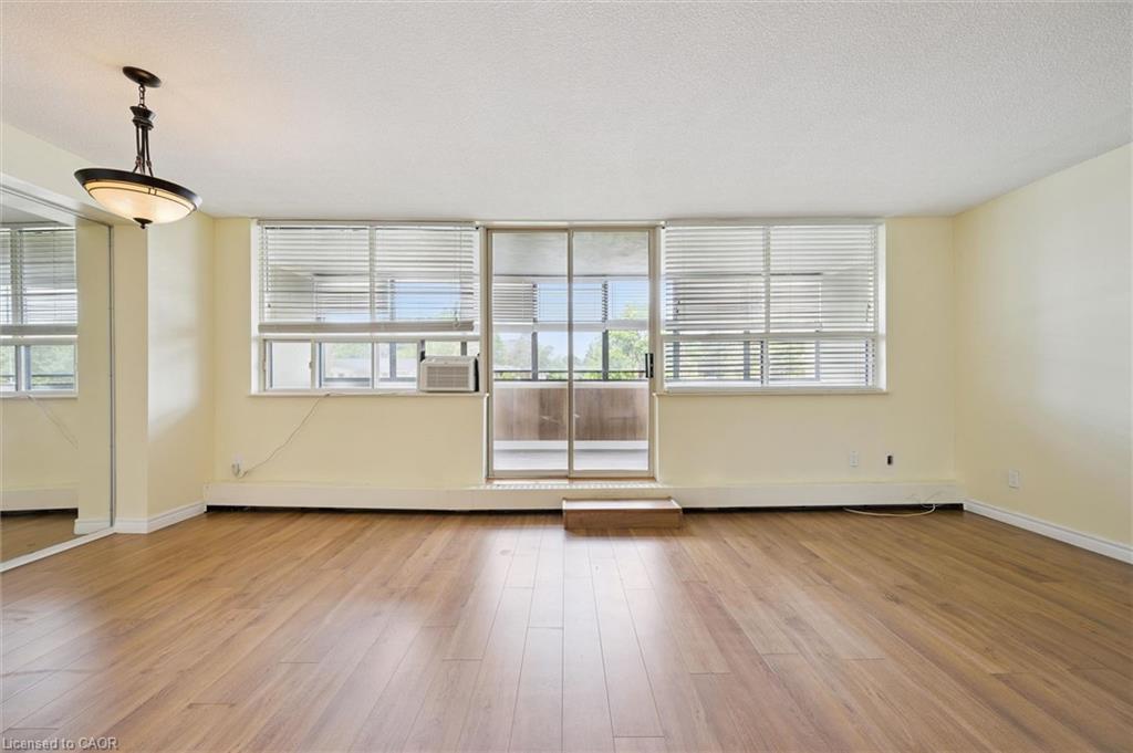 211-65 Westmount Road Property Photo 15