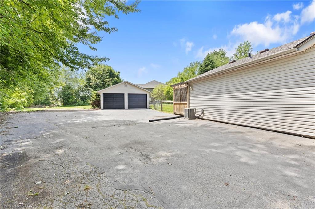 404 Hamilton Drive Property Photo 37