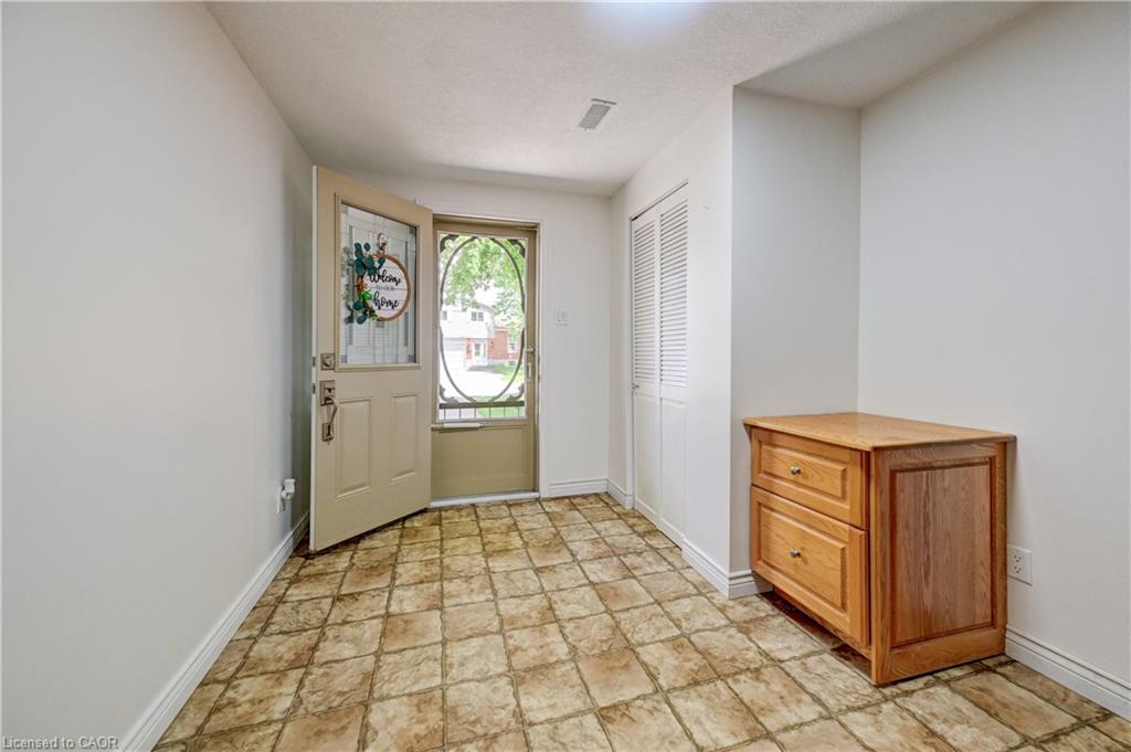 3 Parkland Crescent Property Photo 21
