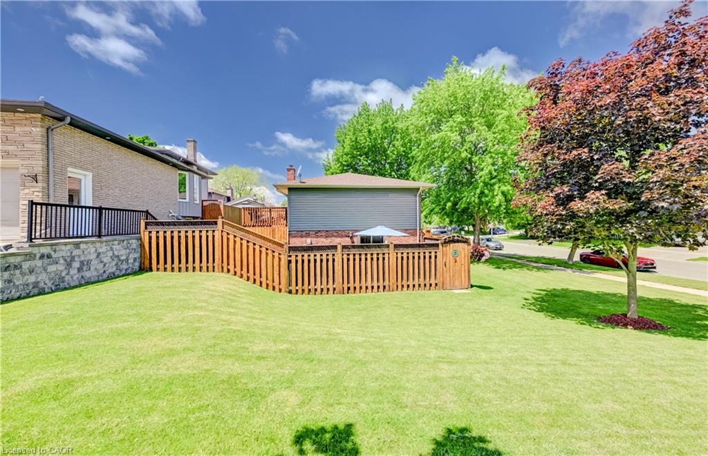 3 Parkland Crescent Property Photo 33