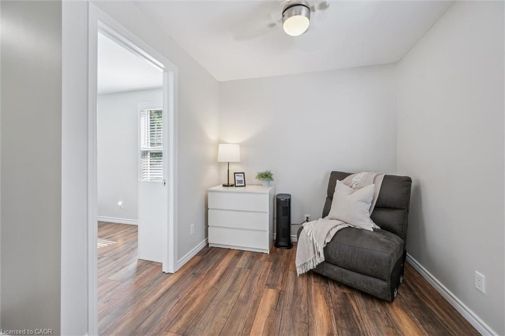 8 Cross Street Property Photo 18