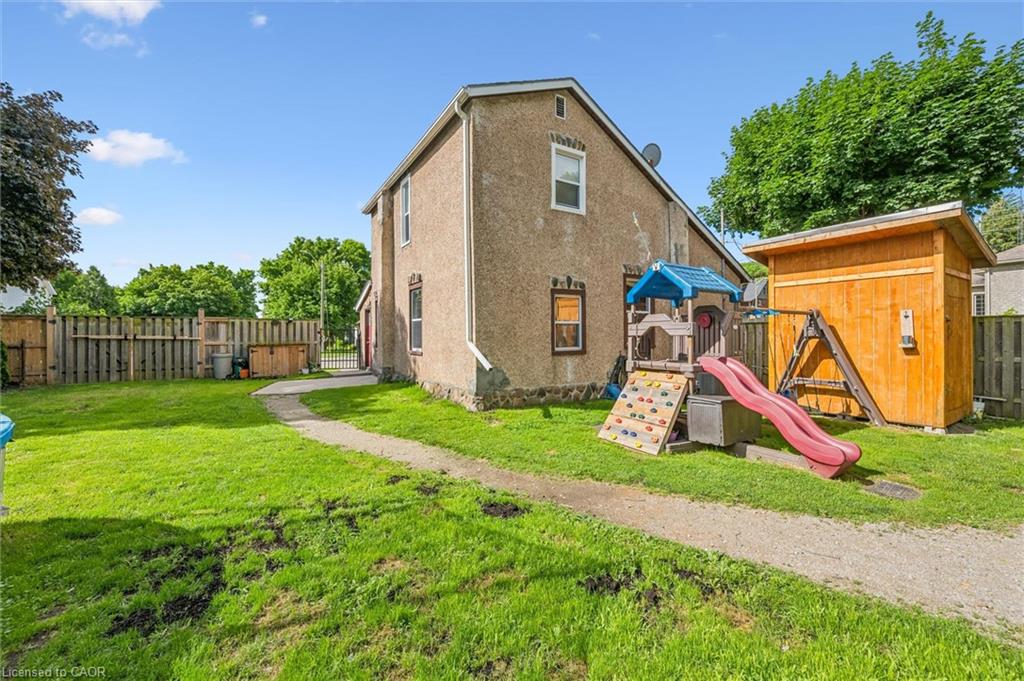 8 Cross Street Property Photo 27