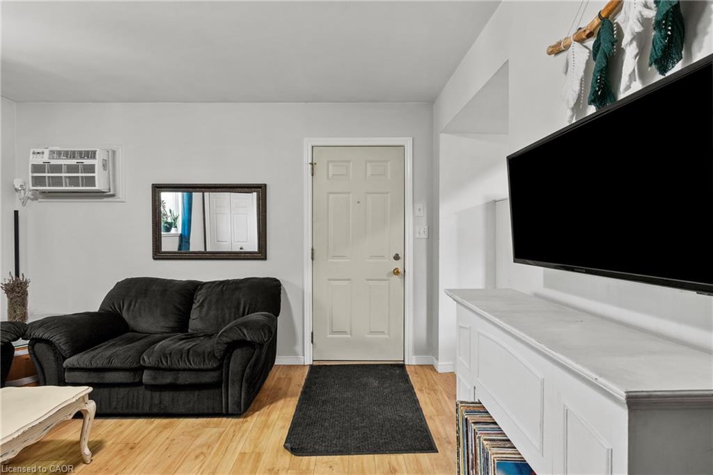 25 Bessey Street Property Photo 22