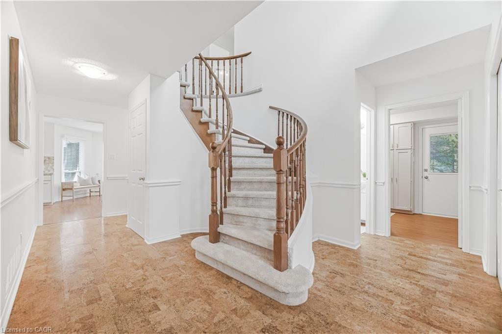 1004 Roxborough Drive Property Photo 22