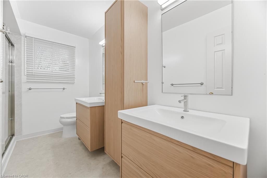 1004 Roxborough Drive Property Photo 32