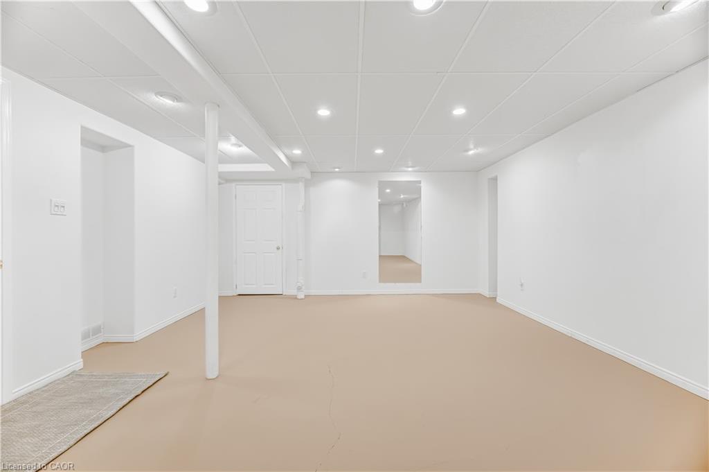 1004 Roxborough Drive Property Photo 42