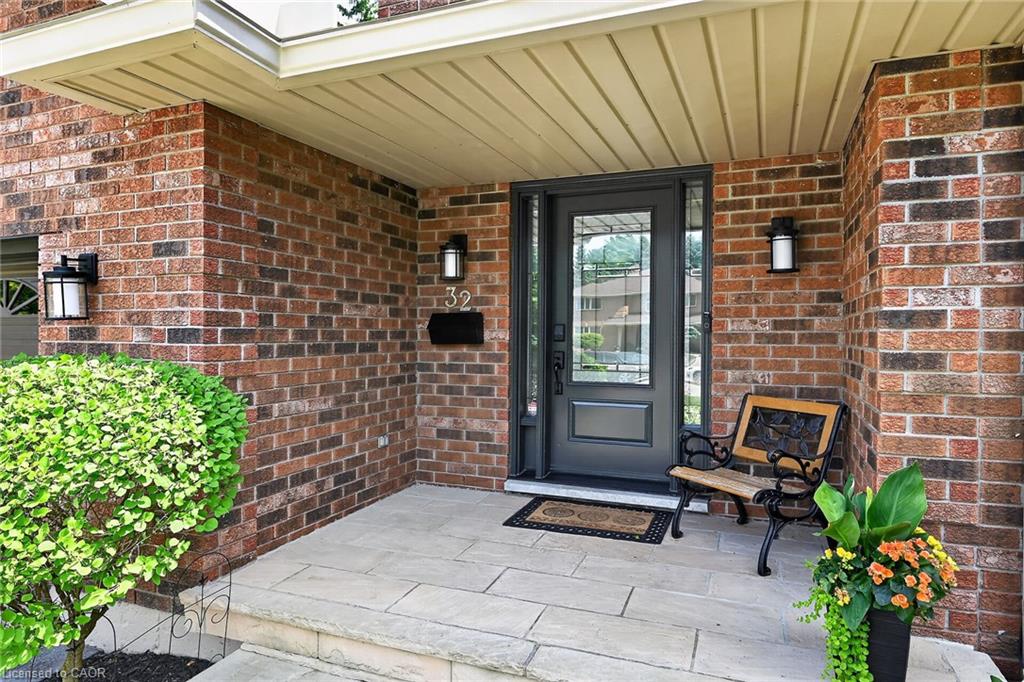 32 Symphony Place Property Photo 2